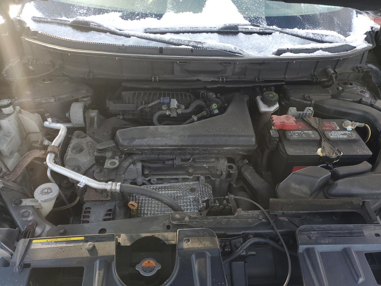 2015 Nissan Rogue - Image 12