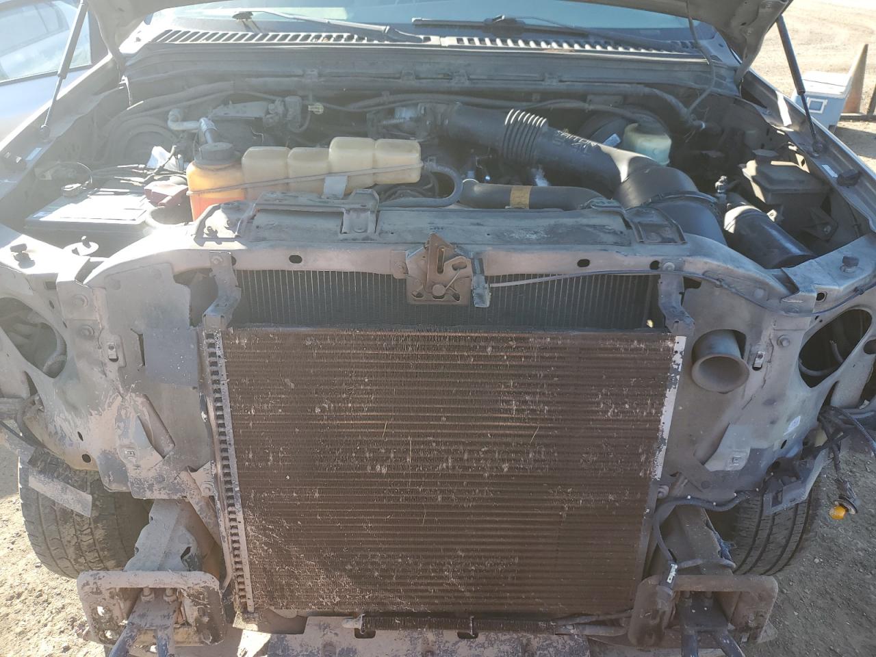 2003 Ford F250 - Image 11
