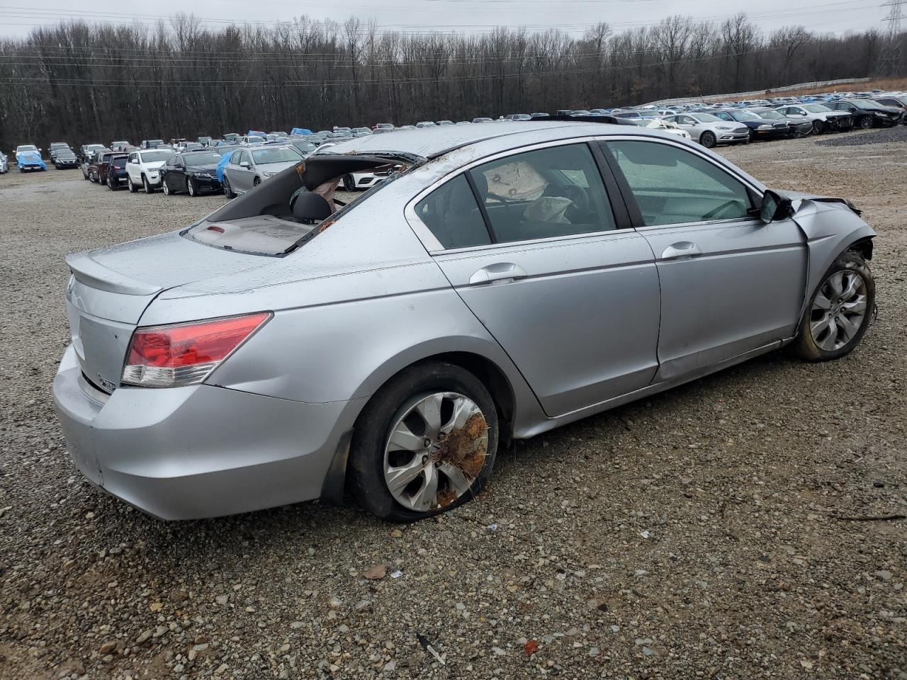 2009 Honda Accord - Image 3