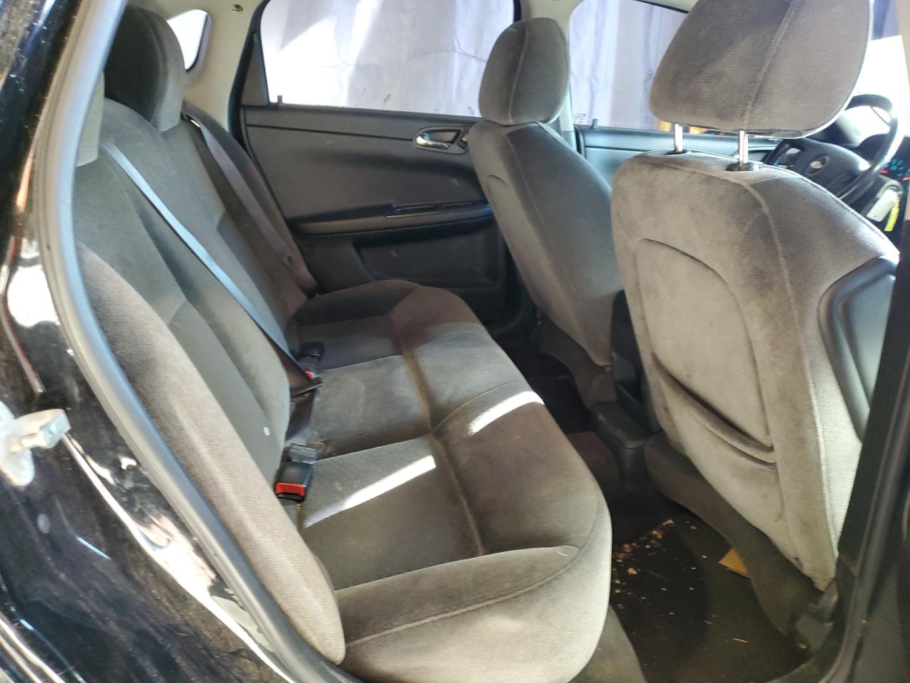2014 Chevrolet Impala - Image 10