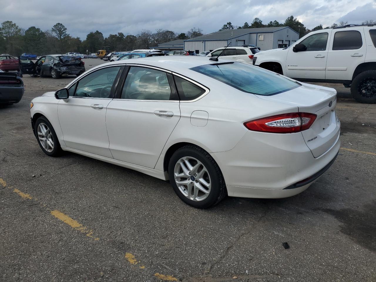 2013 Ford Fusion - Image 2