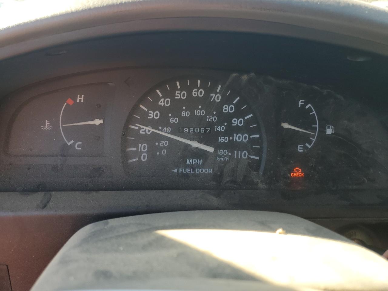 2004 Toyota Tacoma - Image 9