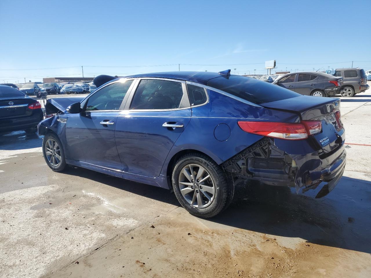 2016 Kia Optima - Image 2