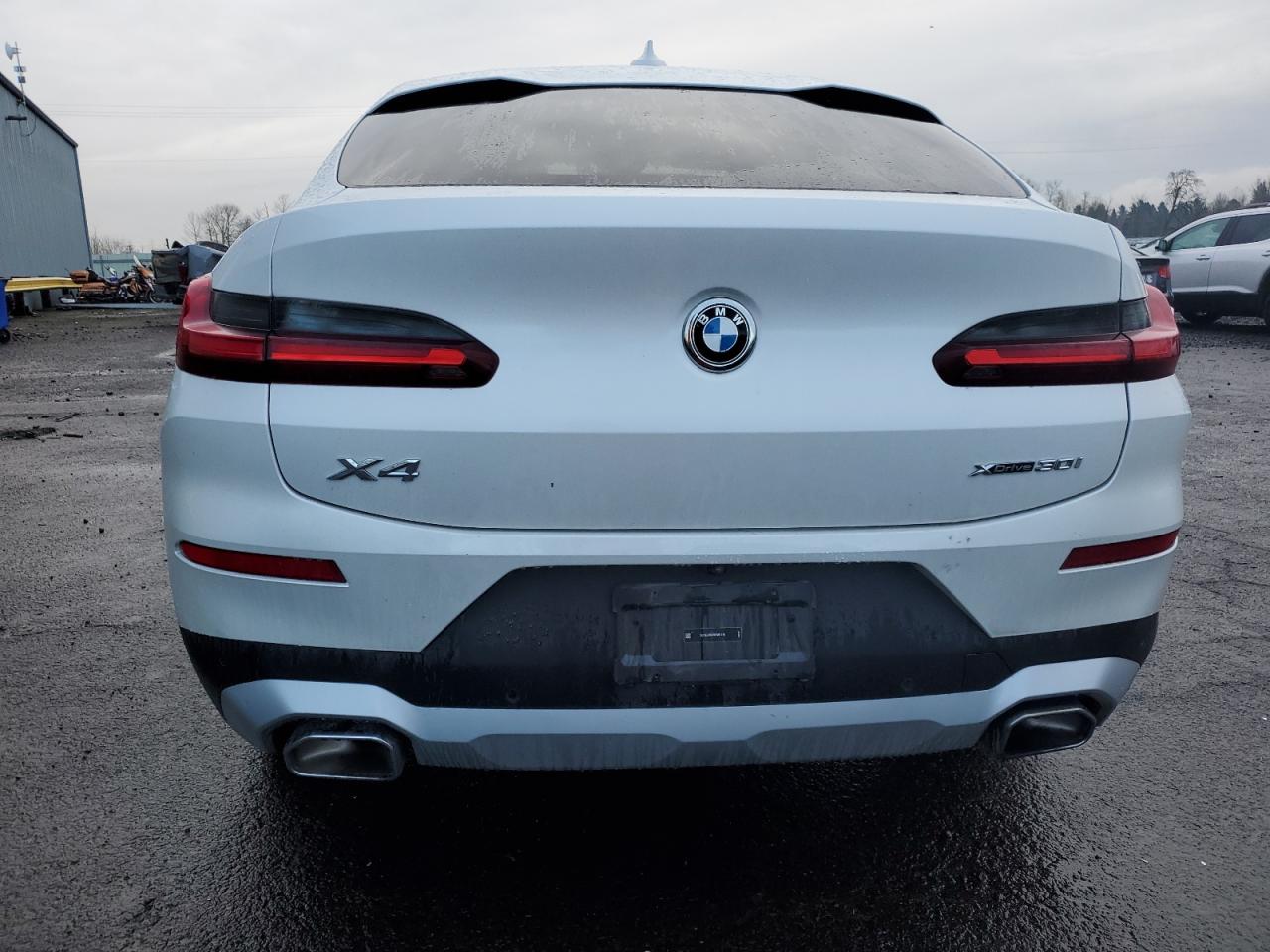 2024 BMW X4 - Image 6