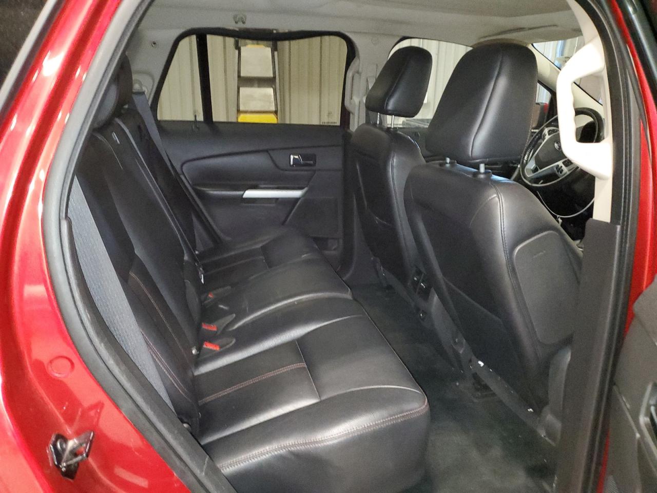 2011 Ford Edge - Image 11