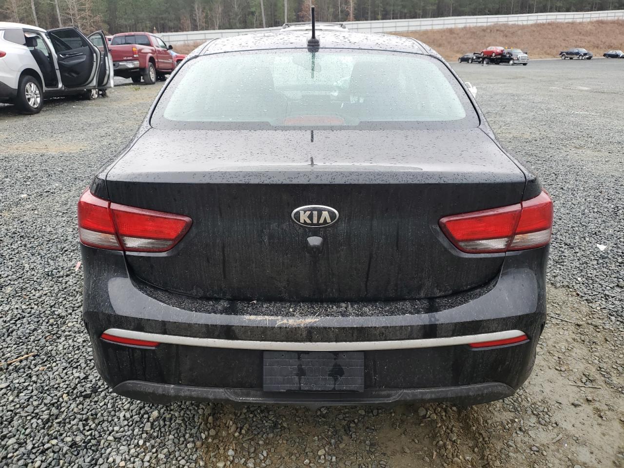 2021 Kia Rio - Image 6