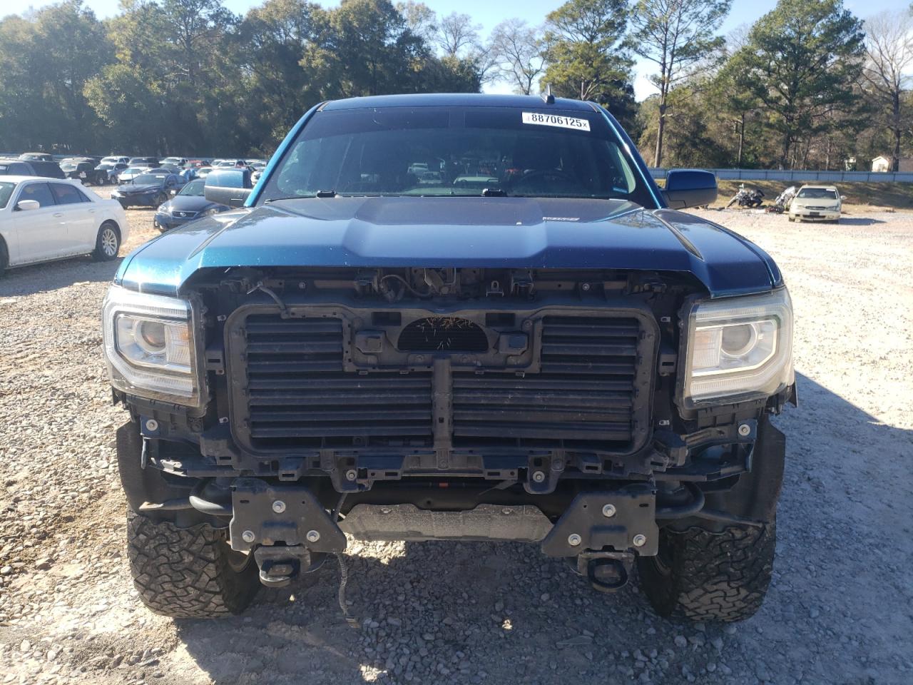 2017 GMC Sierra - Image 5