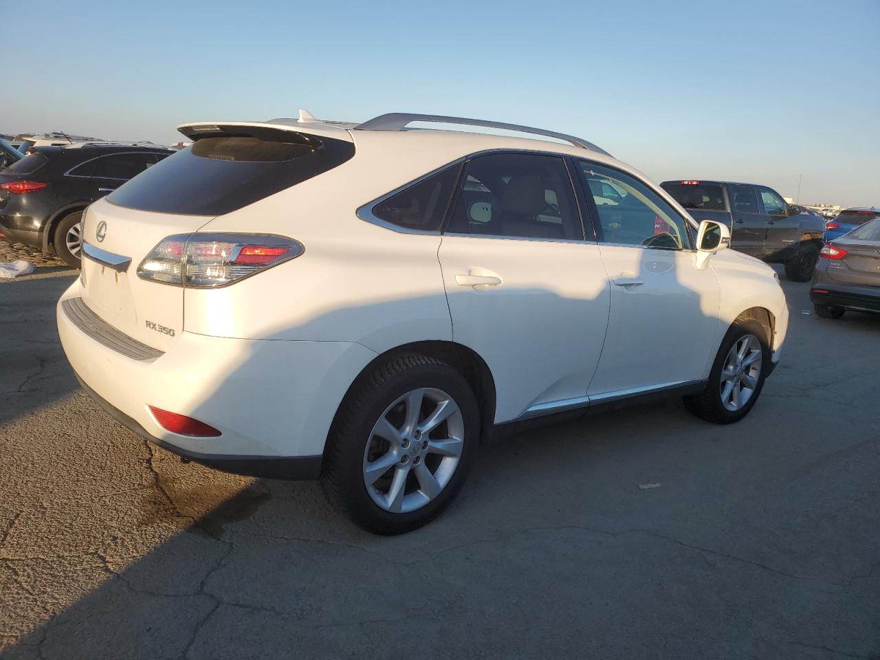 2010 Lexus RX - Image 3