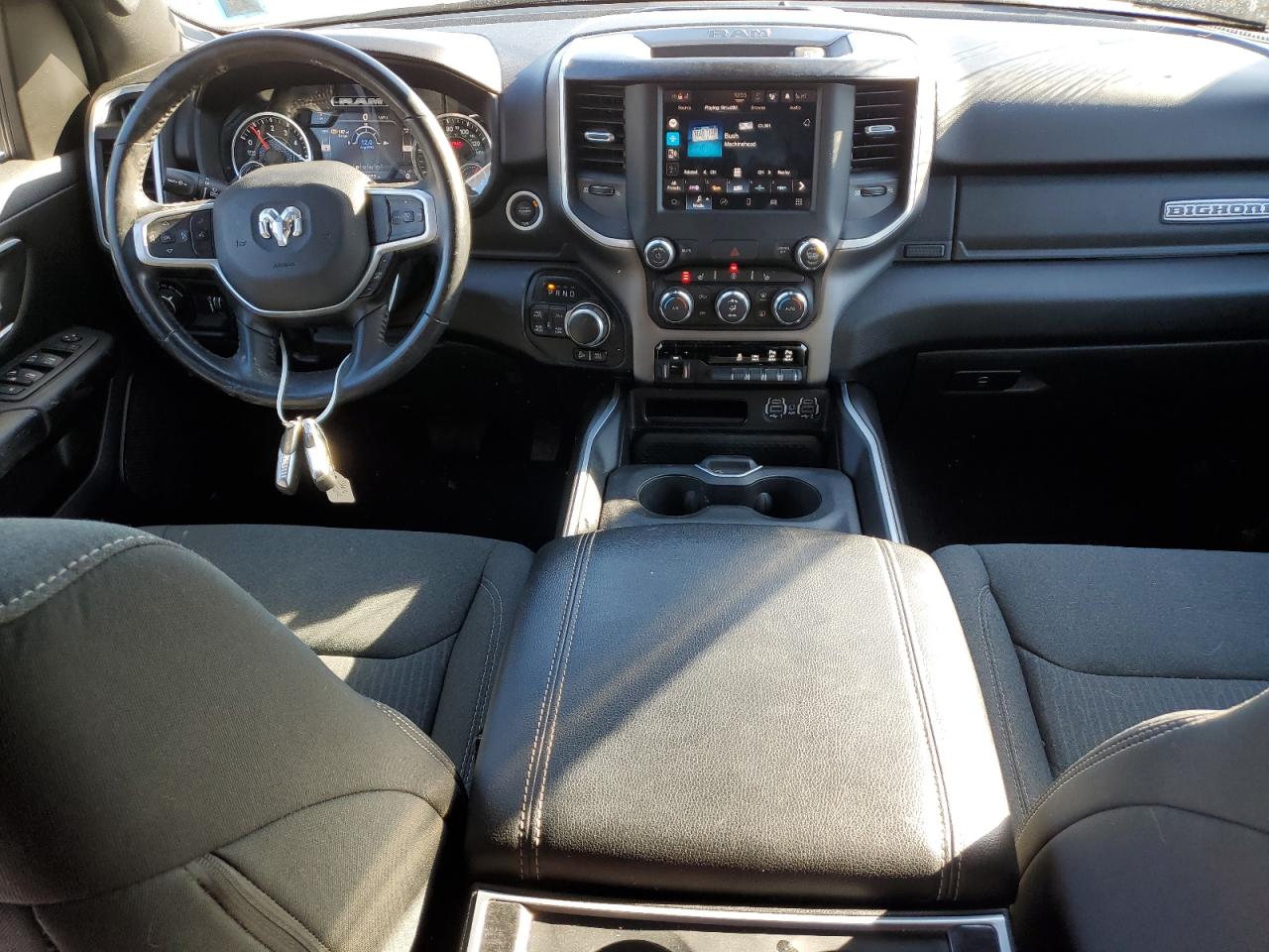 2022 RAM 1500 - Image 8