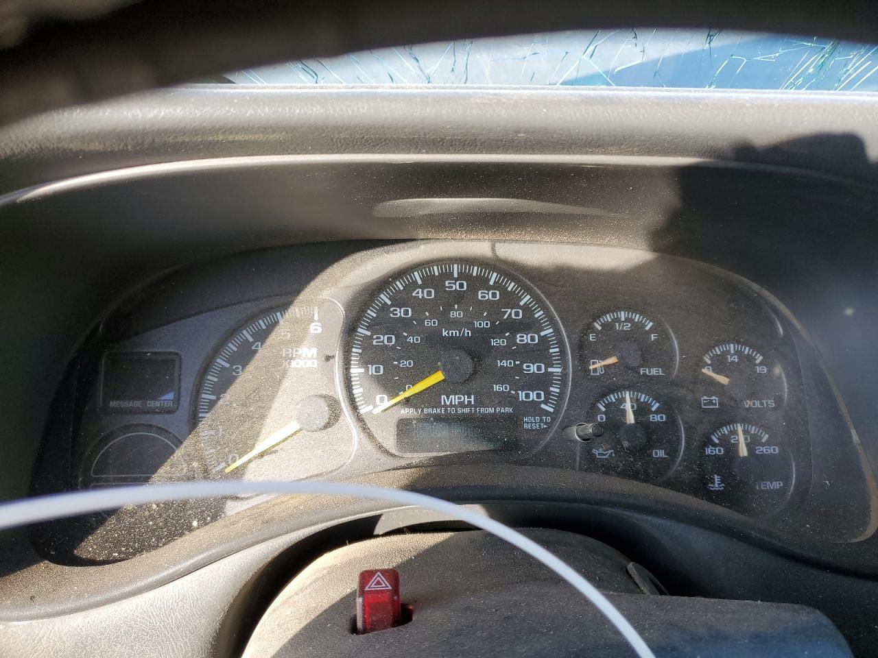 2001 Chevrolet Tahoe C1500 VIN: 1GNEC13TX1J236201 Lot: 88360215