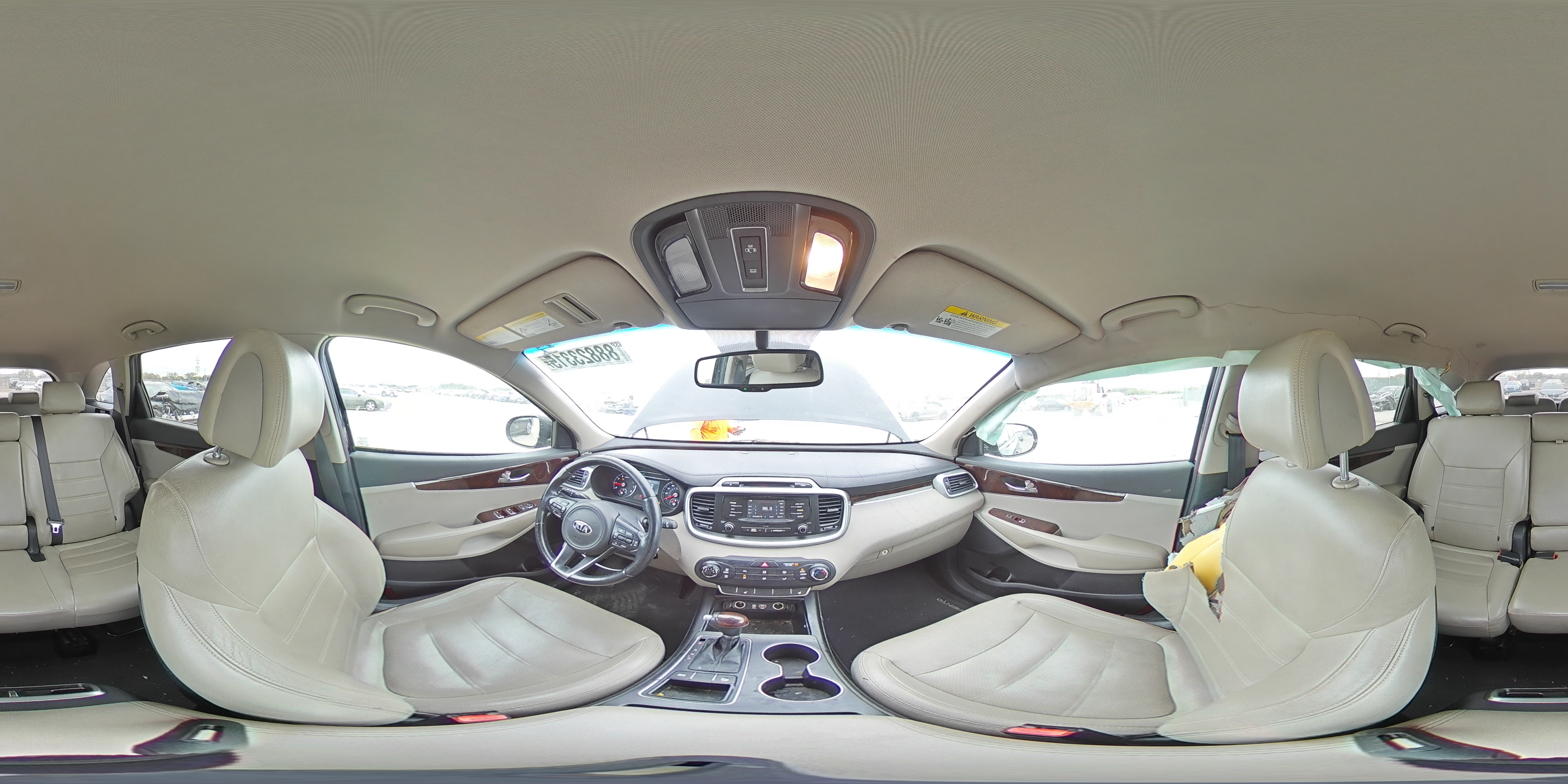 2016 Kia Sorento - Image 14