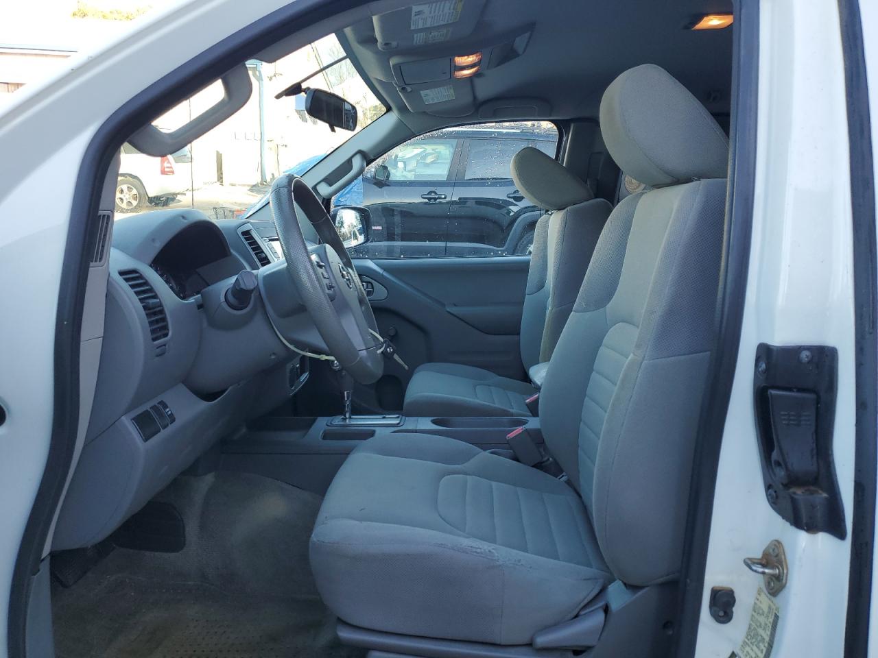 2017 Nissan Navara (Frontier) - Image 7