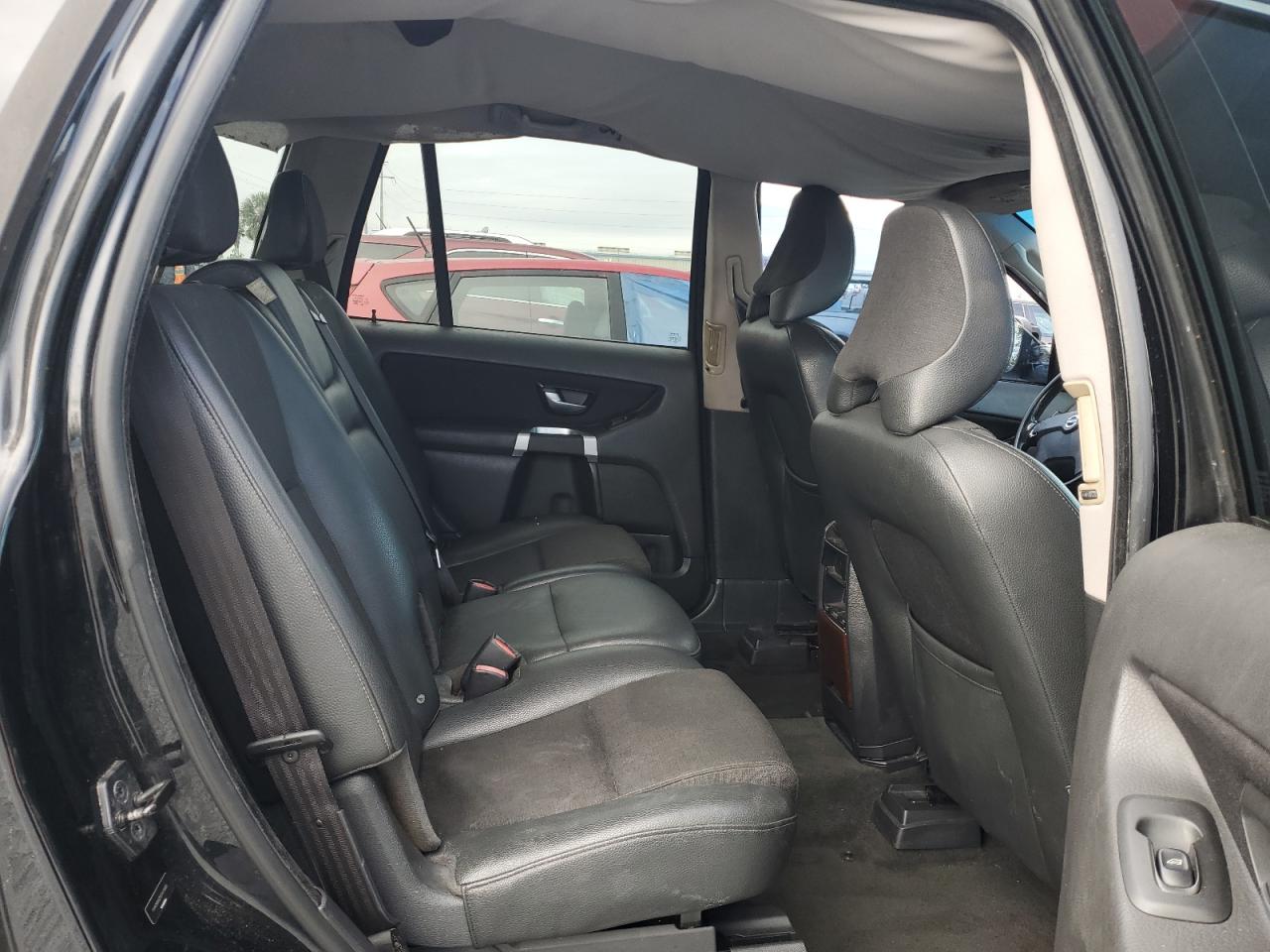 2008 Volvo XC90 - Image 11