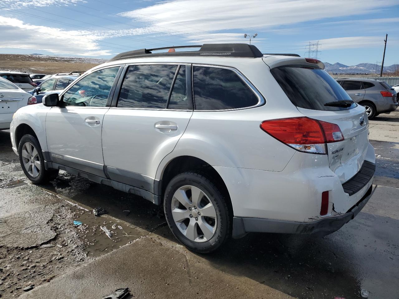 2012 Subaru Outback - Image 2