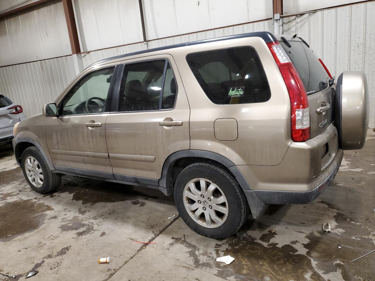 2005 Honda CR-V - Image 2