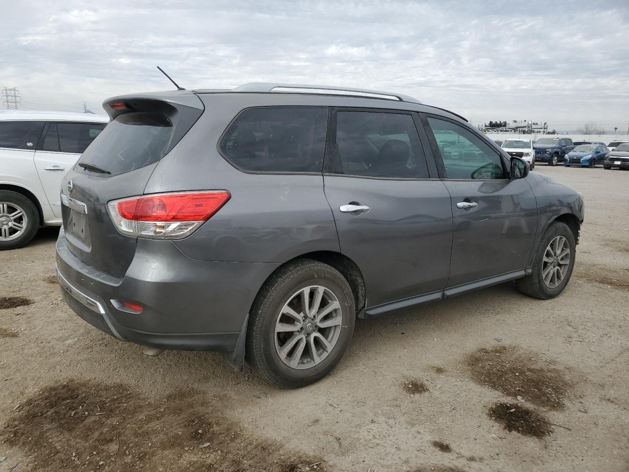 VIN 5N1AR2MN0GC662371 2016 NISSAN PATHFINDER no.3