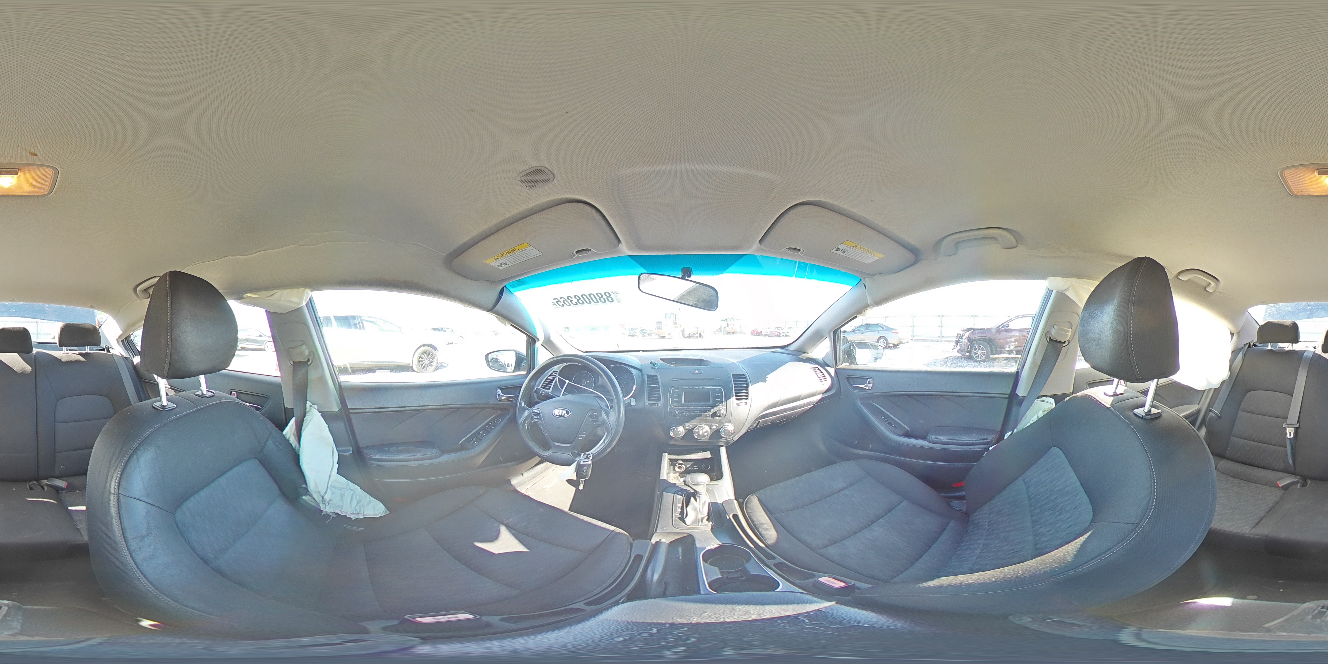 2016 Kia Forte - Image 13