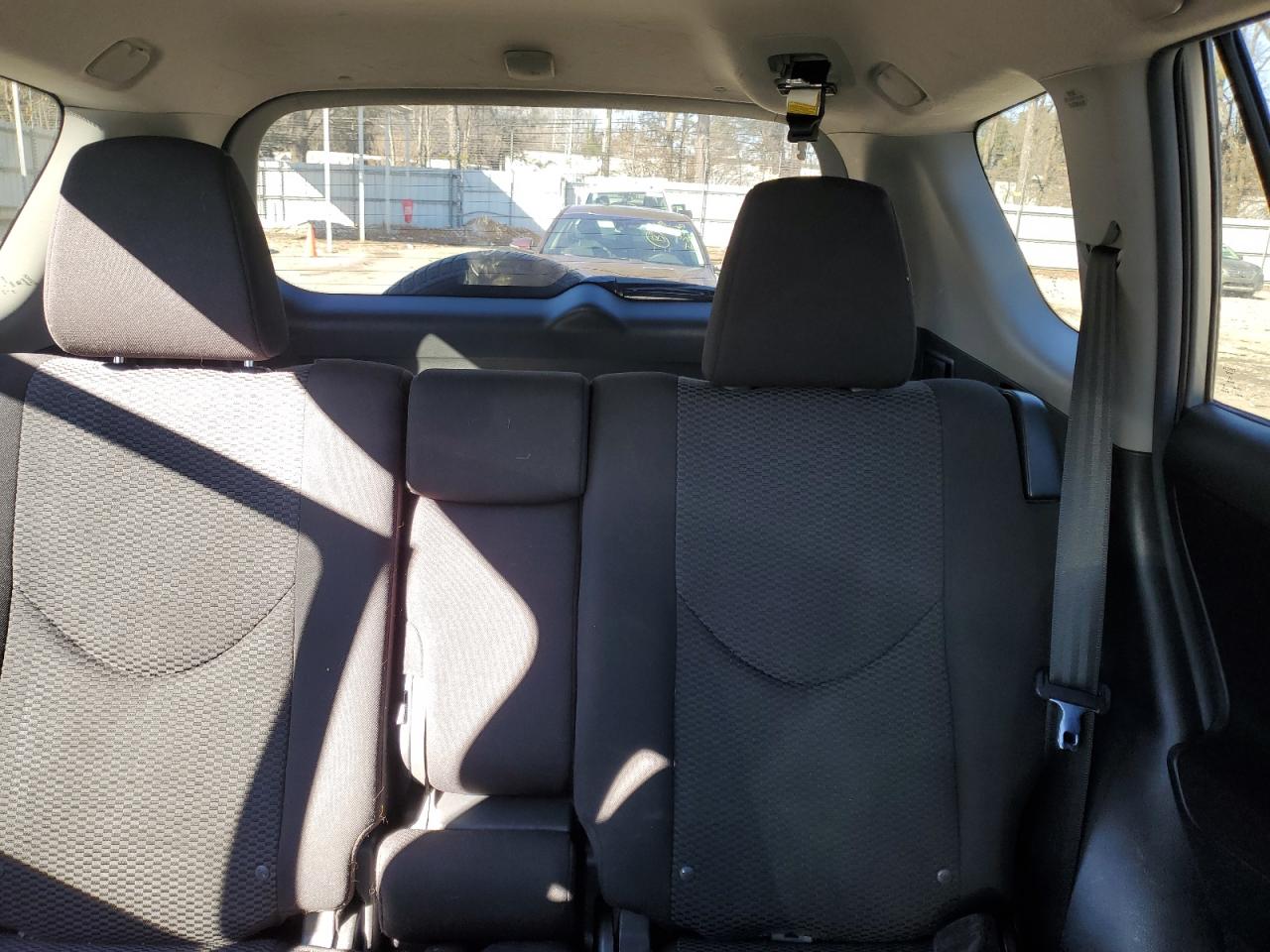 2012 Toyota RAV 4 - Image 10