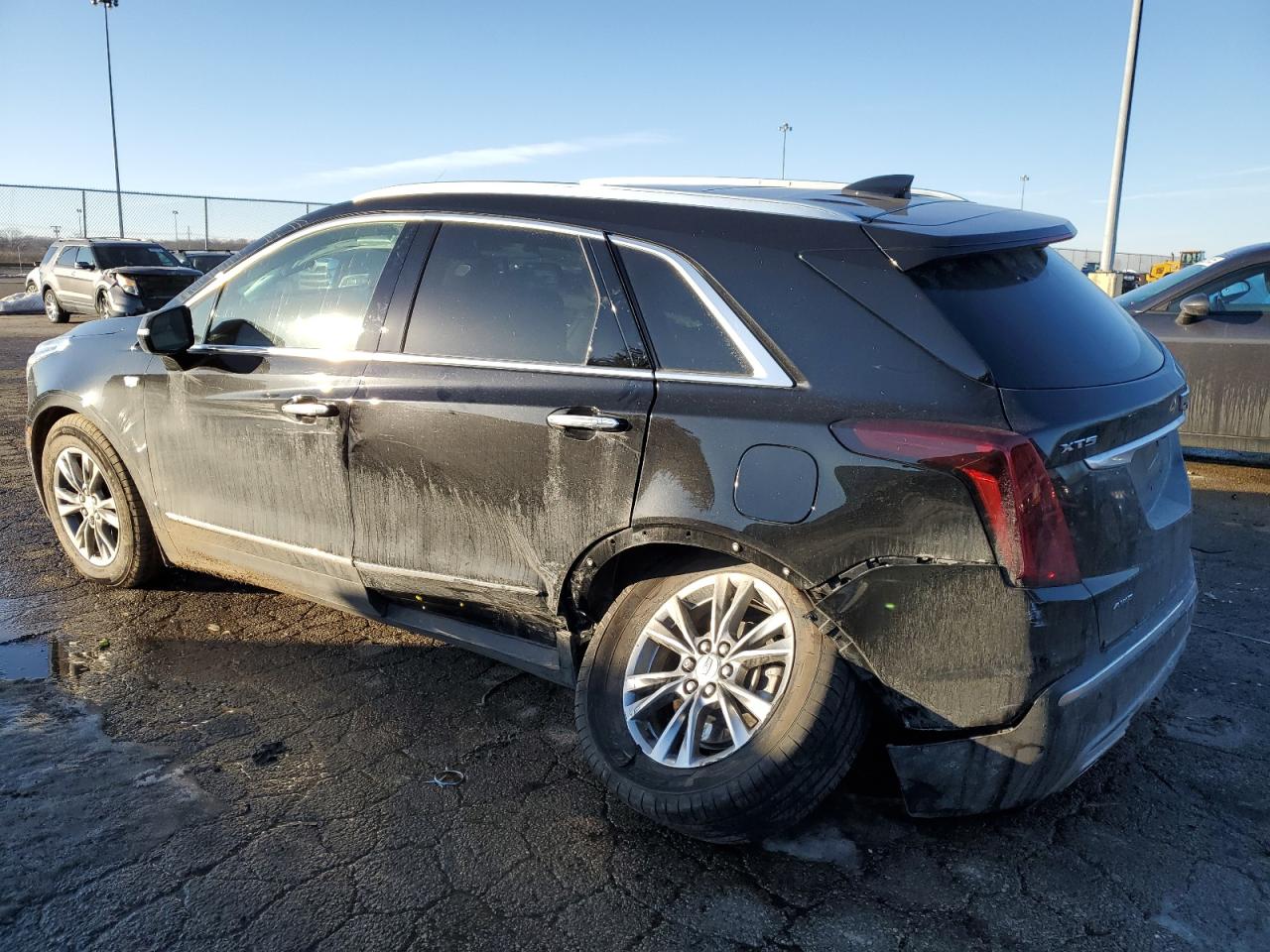 2021 Cadillac XT5 - Image 2
