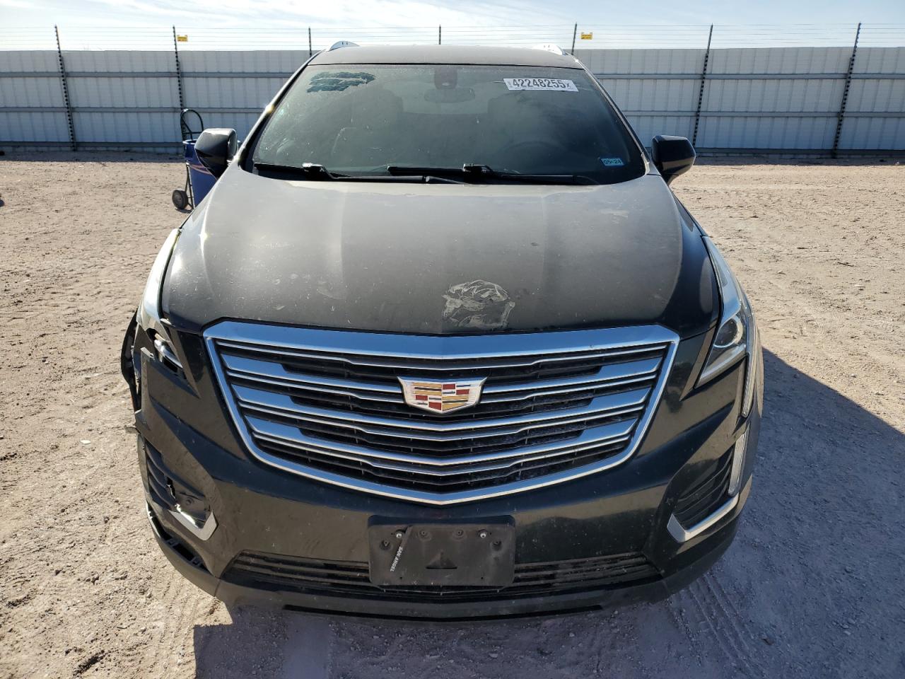 2017 Cadillac XT5 - Image 5