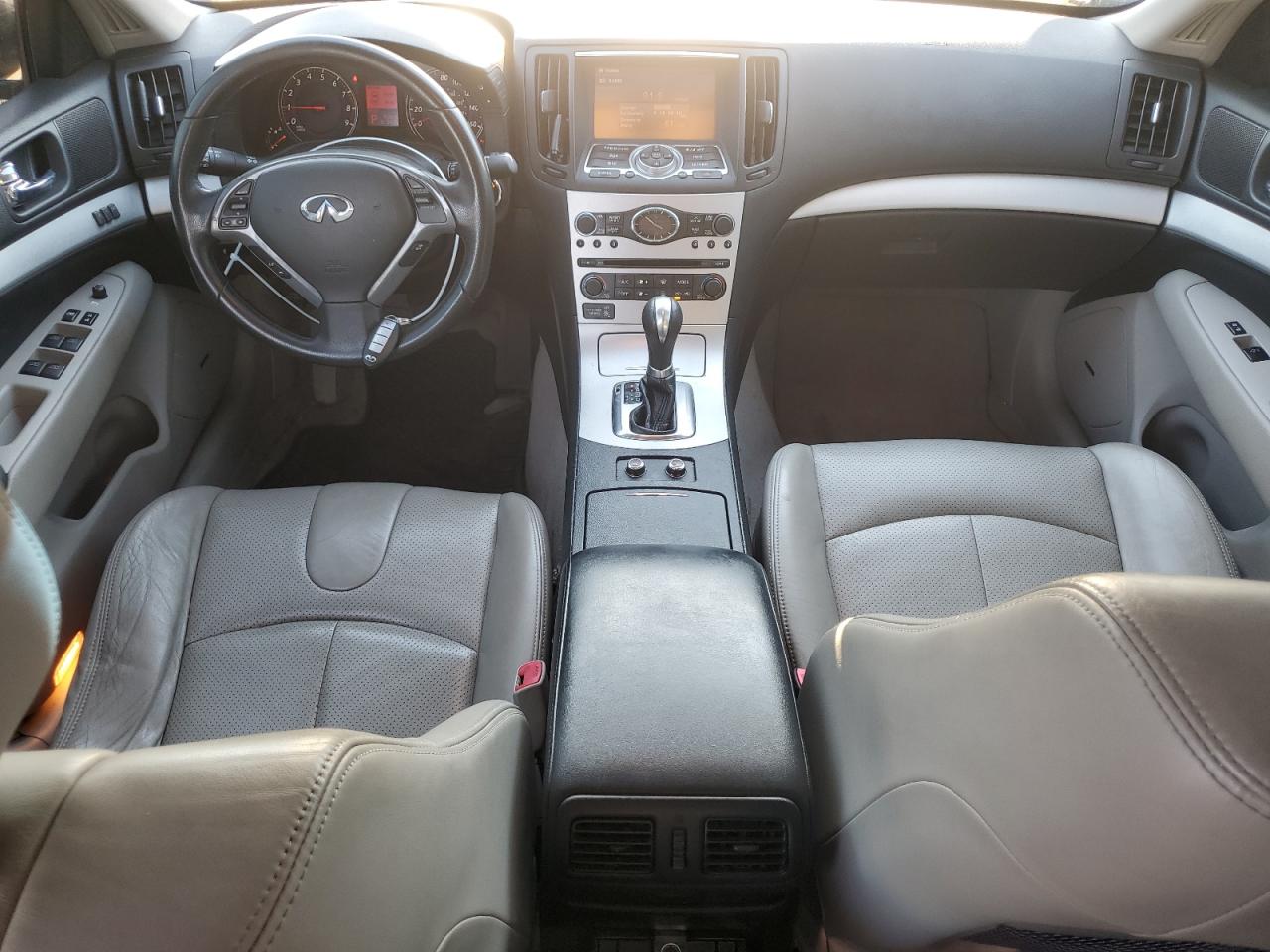 2009 Infiniti G - Image 8