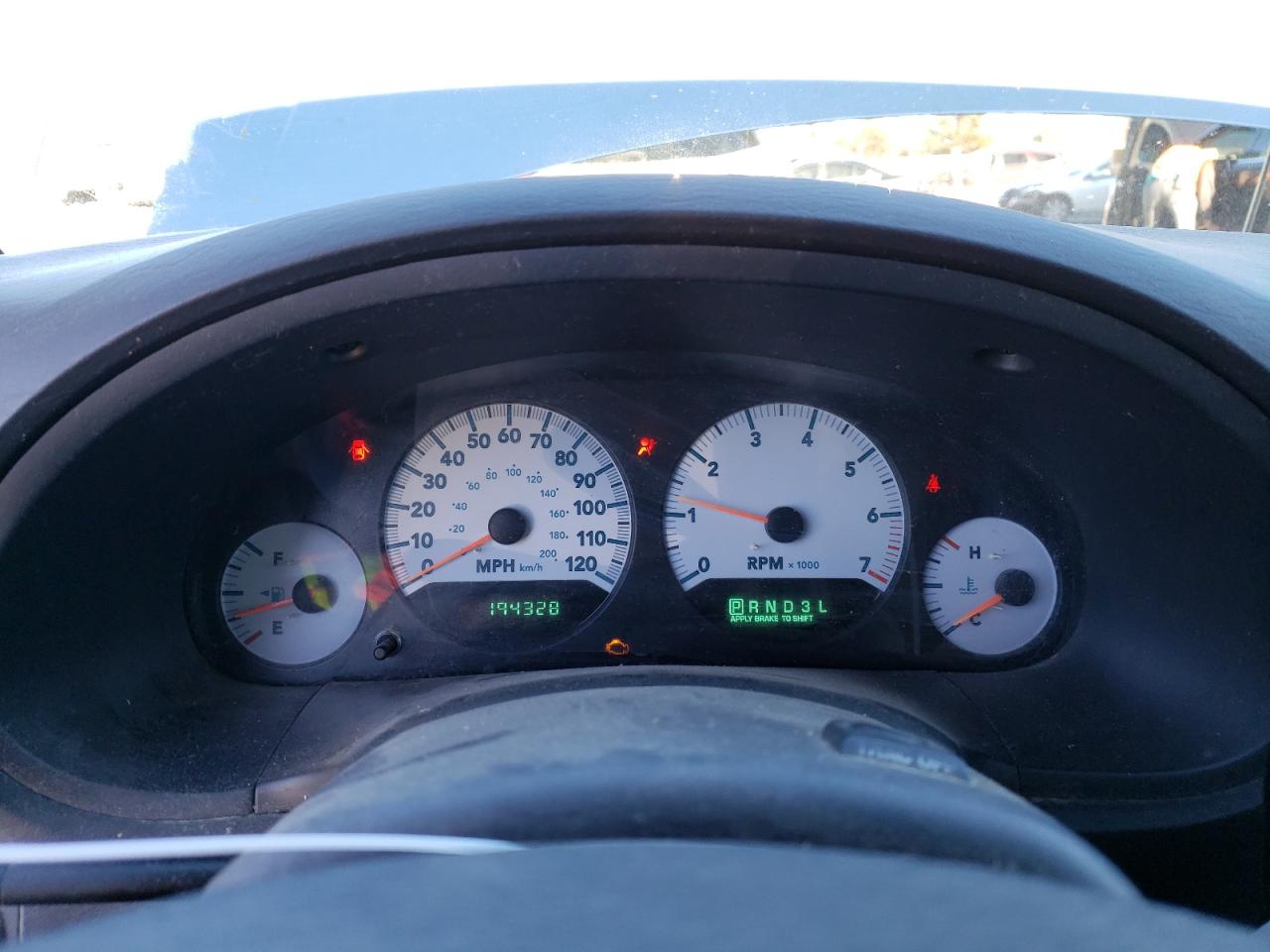 2006 Dodge Caravan - Image 9