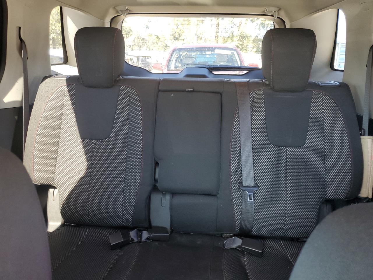 2016 GMC Terrain - Image 10