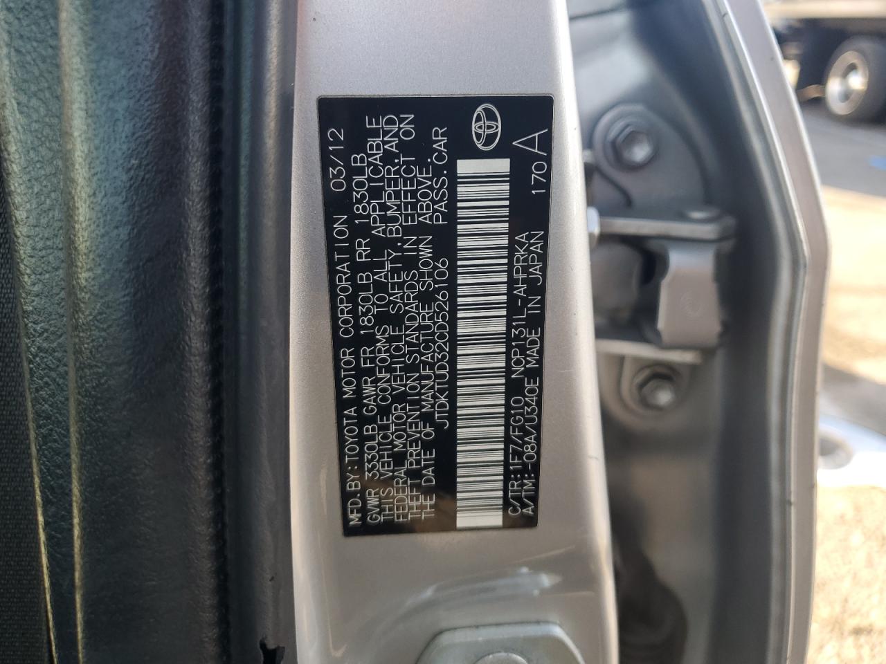 2012 Toyota Yaris - Image 14
