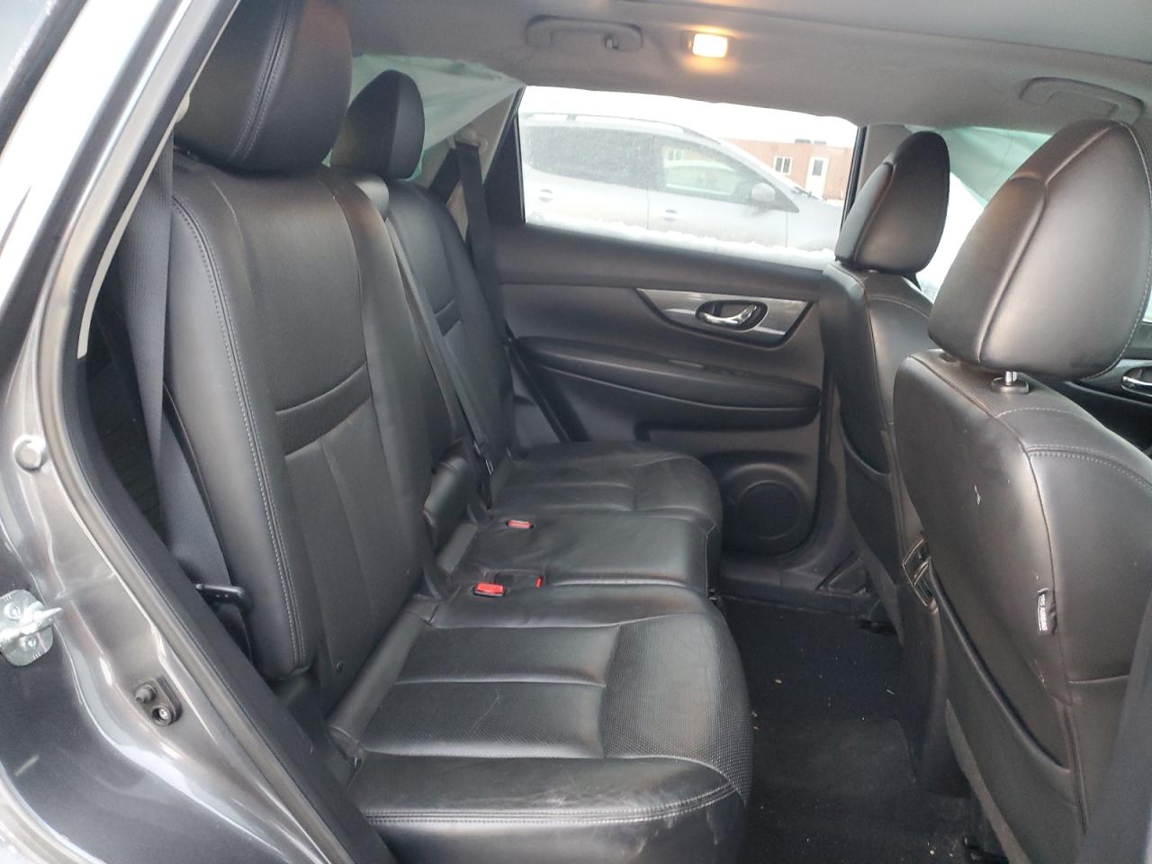 2014 Nissan Rogue - Image 11