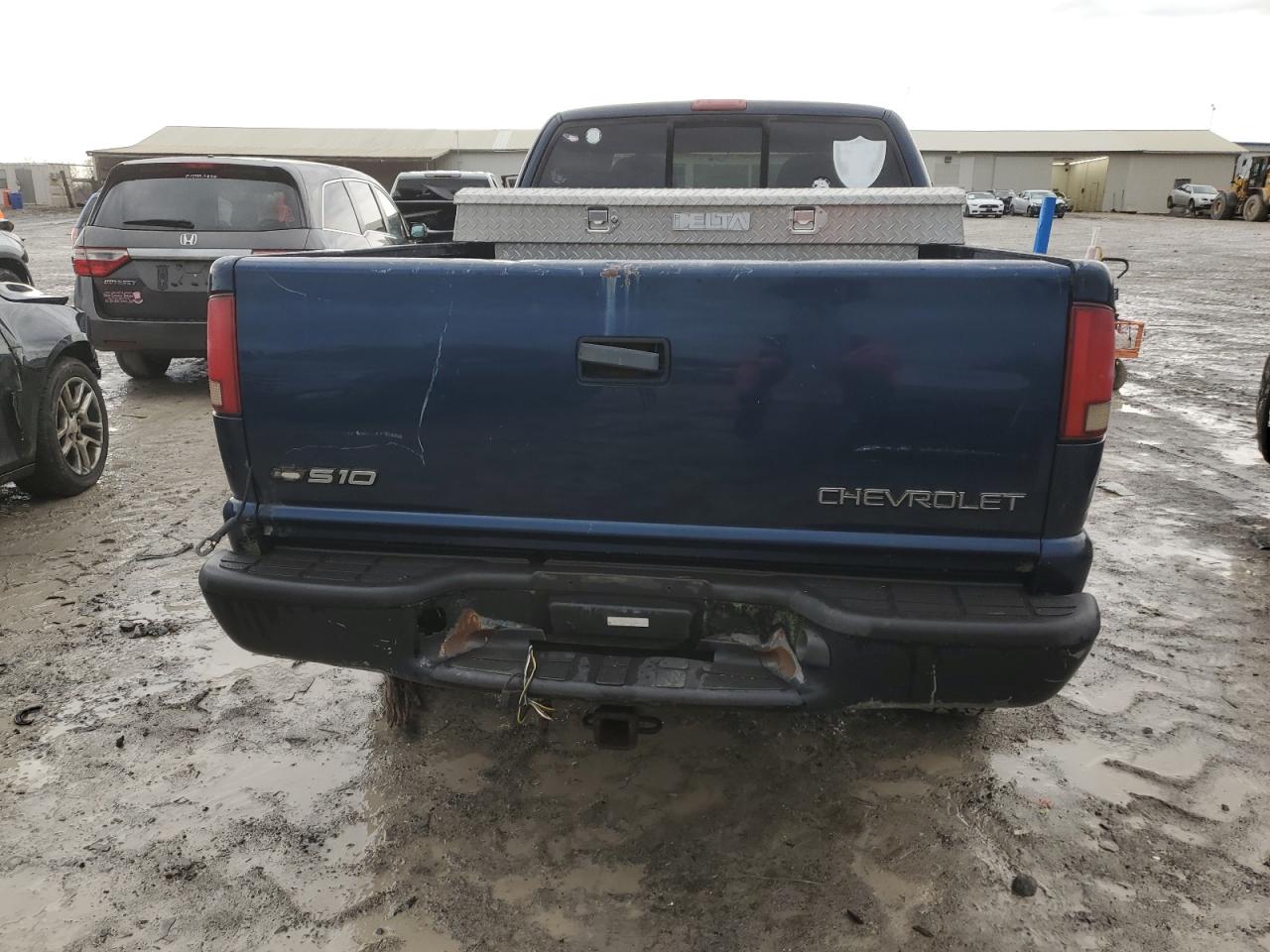 1999 Chevrolet S-10 Pickup - Image 6