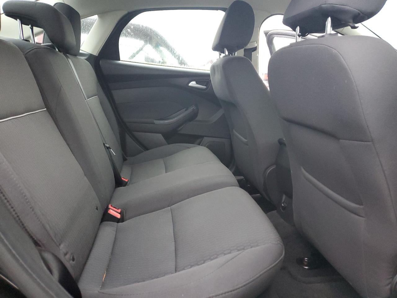 2012 Ford Focus - Image 10