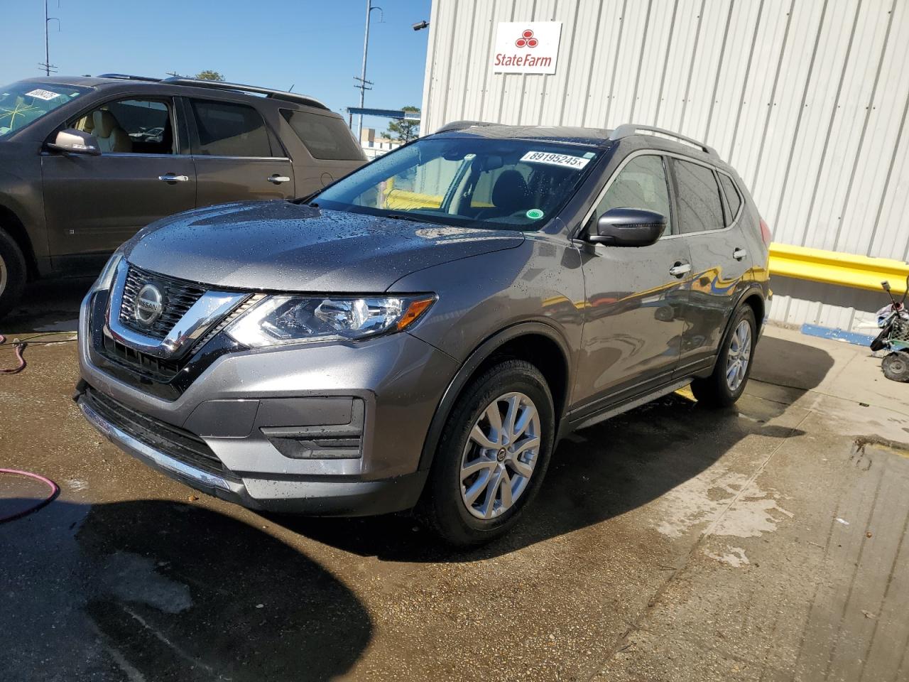 2019 Nissan Rogue - Image 1