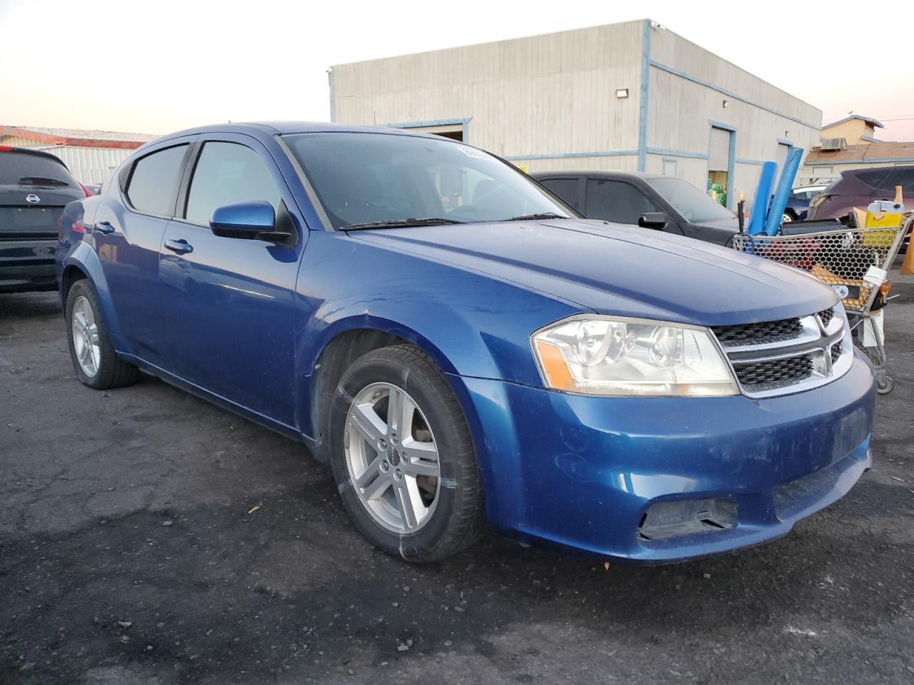 2012 Dodge Avenger - Image 4