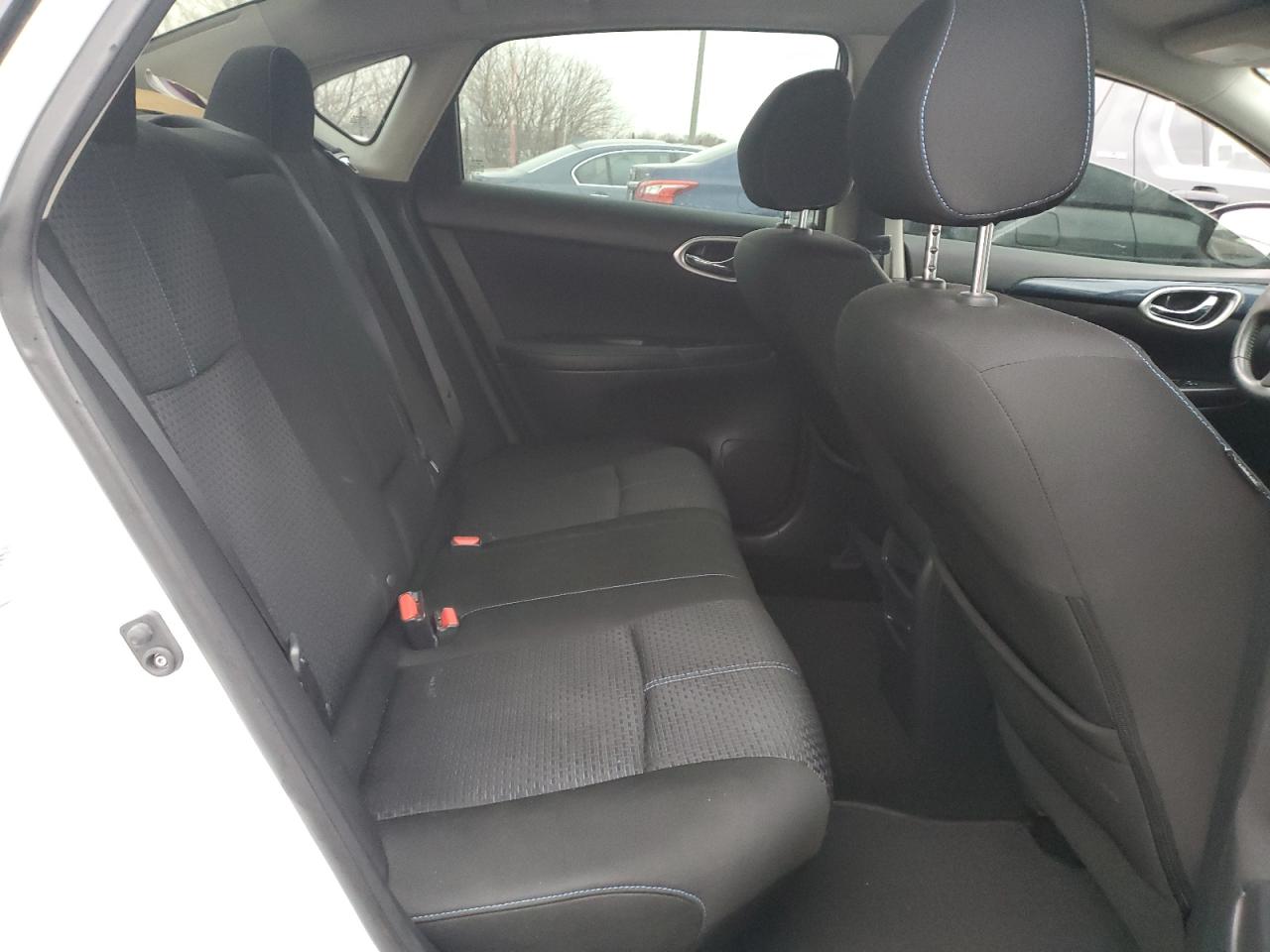 2016 Nissan Sentra - Image 10