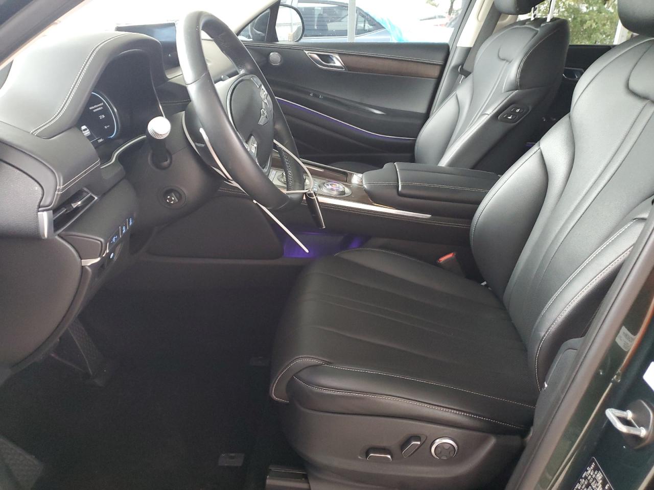 2023 Genesis GV80 - Image 7