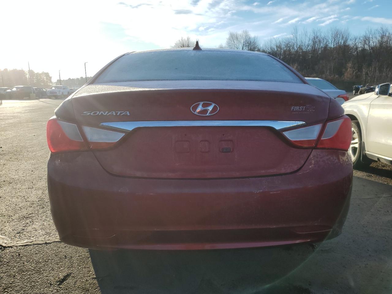 2011 Hyundai Sonata - Image 6