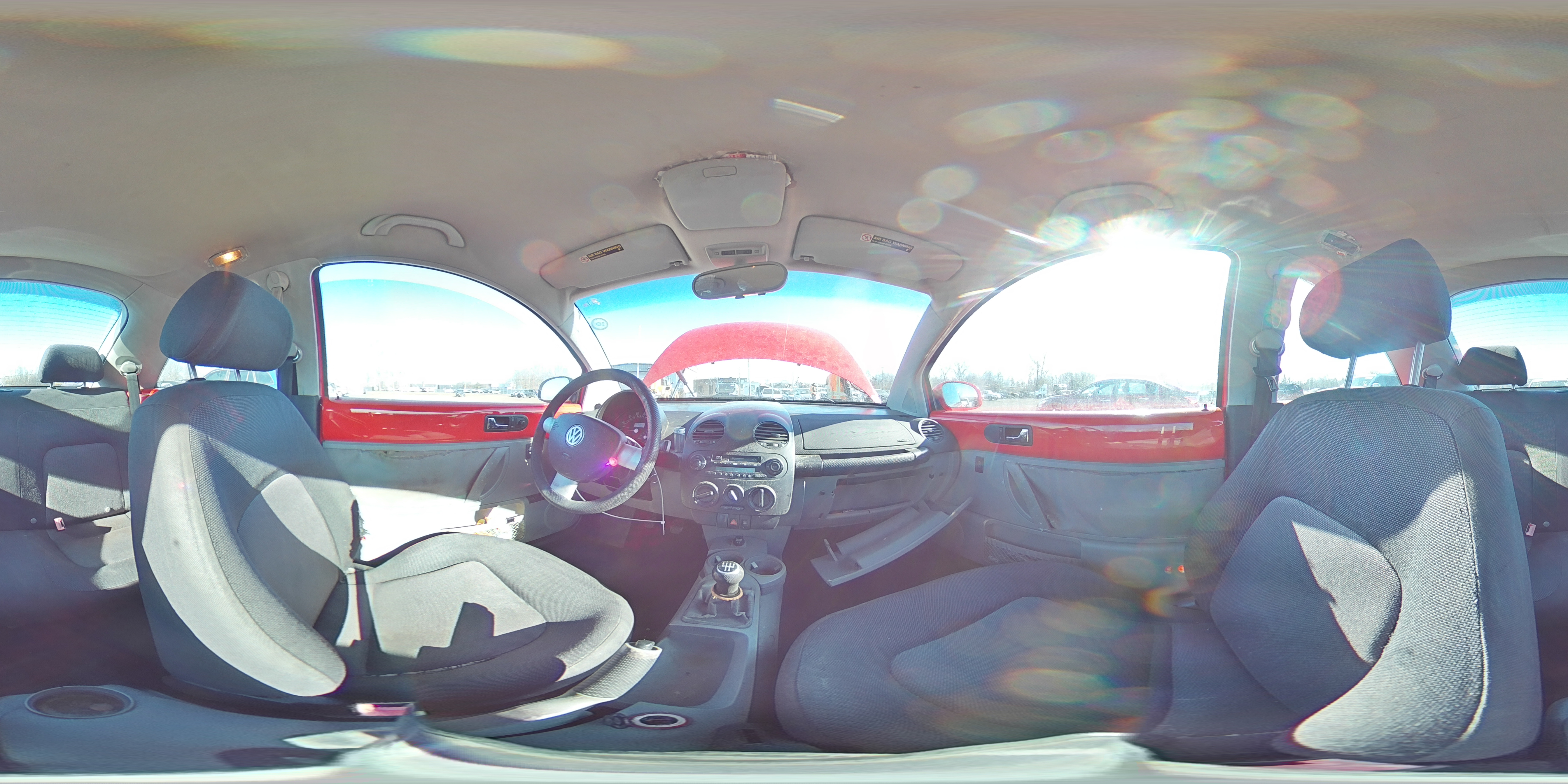 2003 Volkswagen Beetle - Image 12