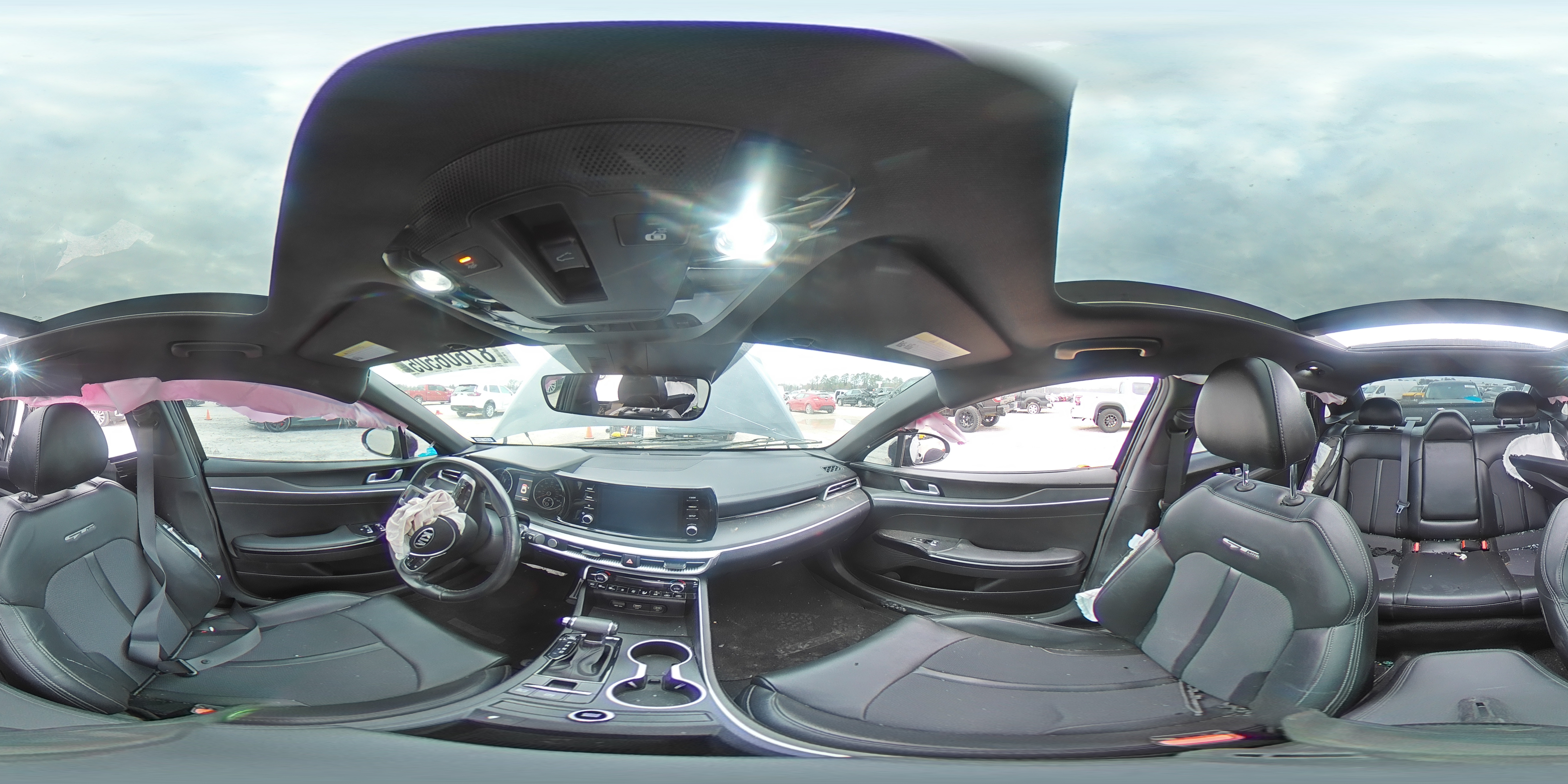 2021 Kia K5 - Image 12