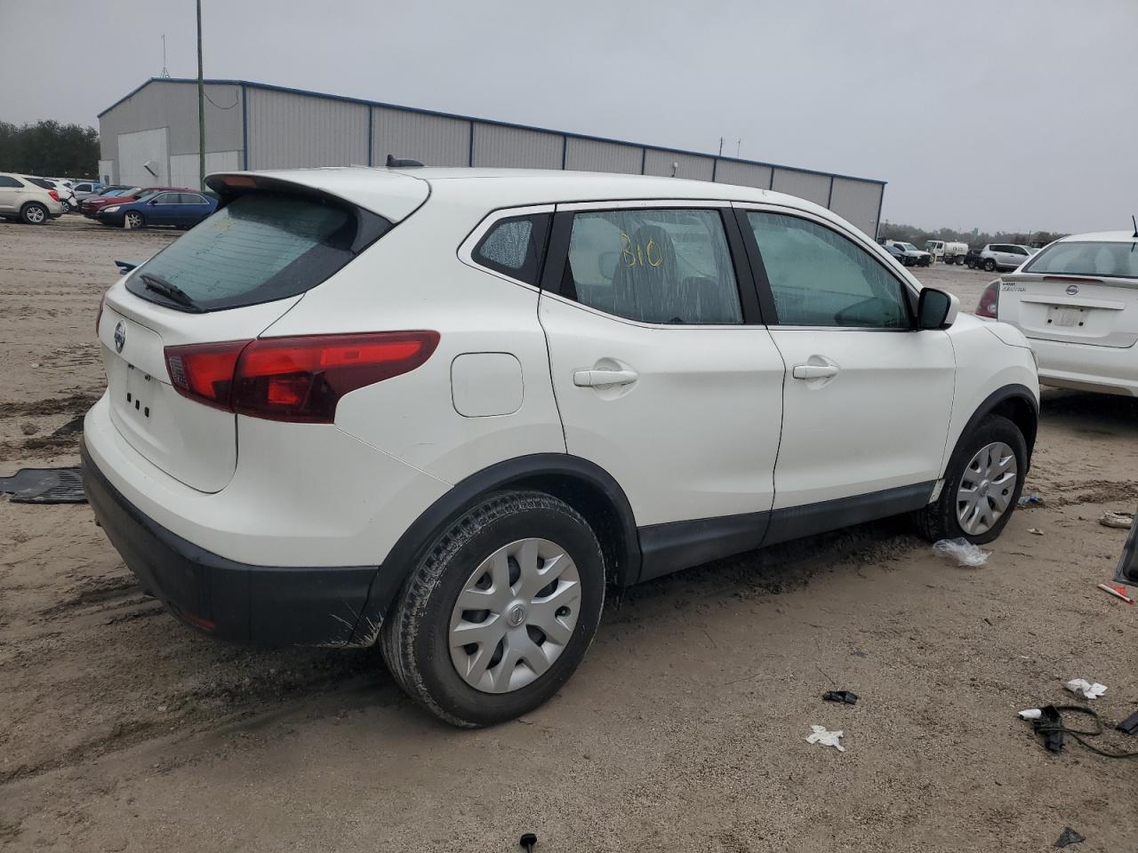 2019 Nissan Rogue - Image 3