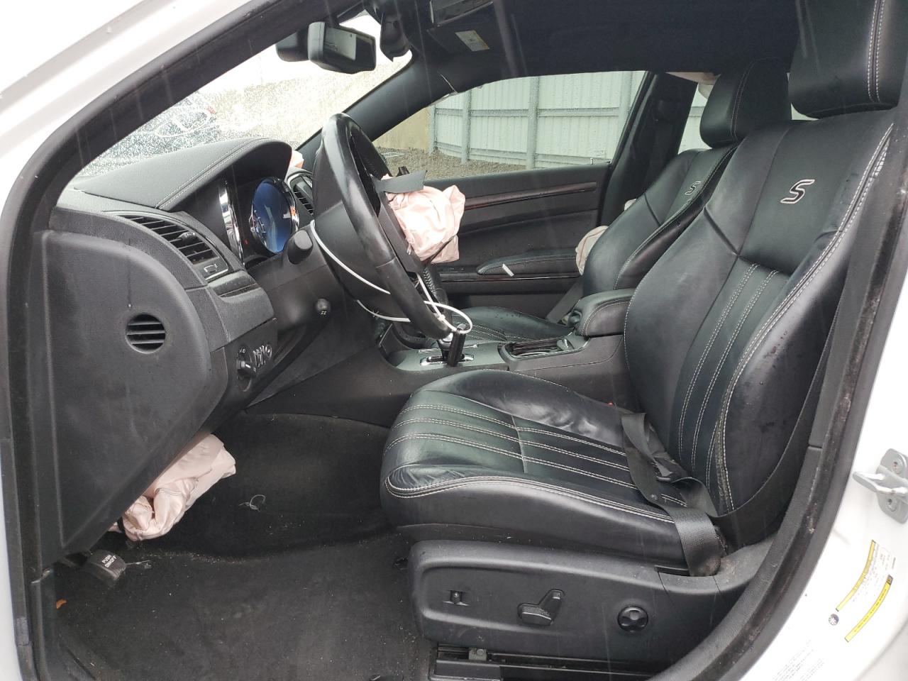2012 Chrysler 300 - Image 7