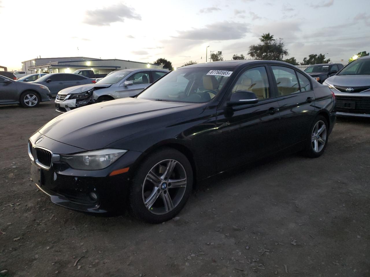 VIN WBA3C1C50DF441063 2013 BMW 3 SERIES no.1