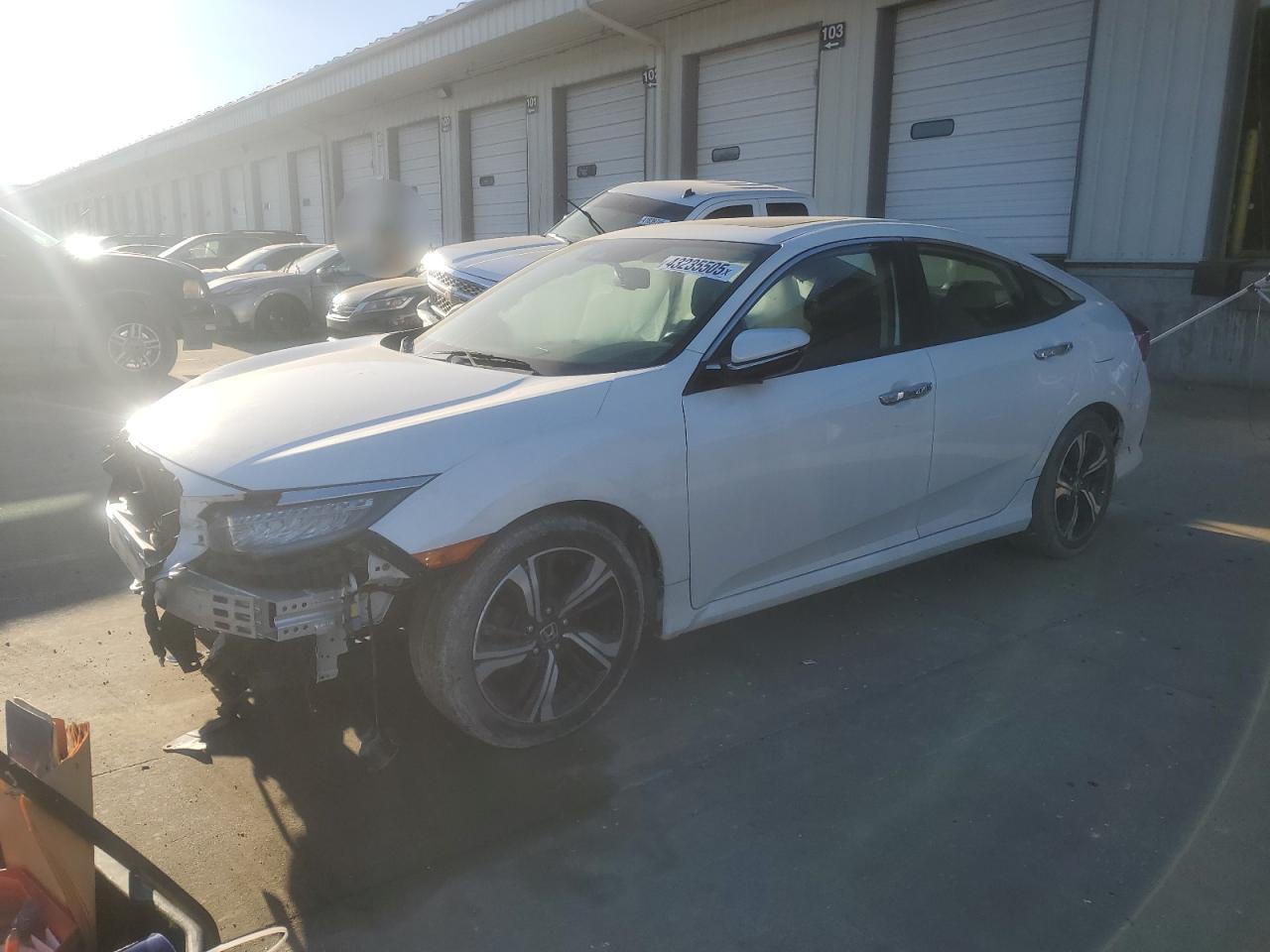 2017 Honda Civic Touring for Sale in Louisville, KY - Front End