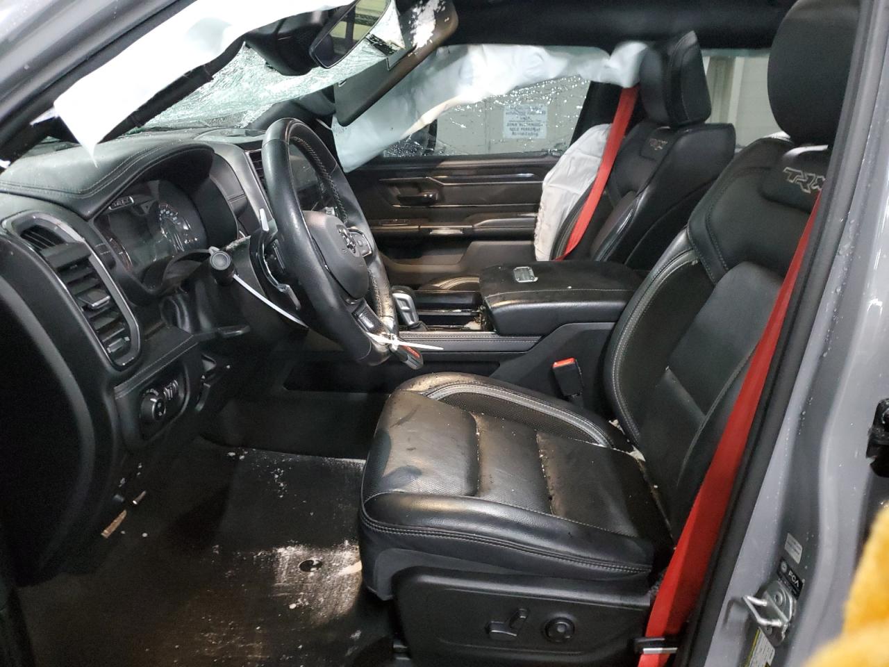 2022 RAM 1500 - Image 7