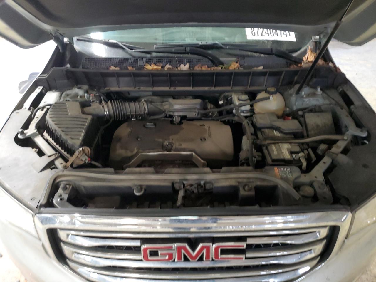 2018 GMC Acadia - Image 13