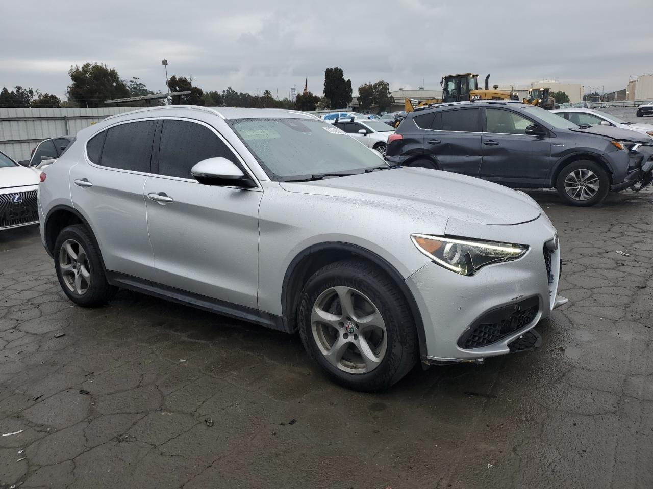 2018 Alfa Romeo Stelvio - Image 4