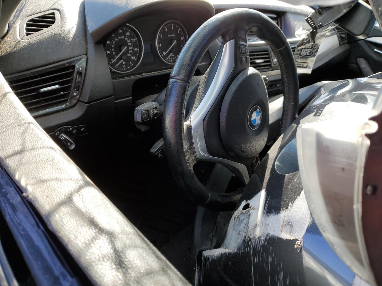 2015 BMW X1 - Image 8