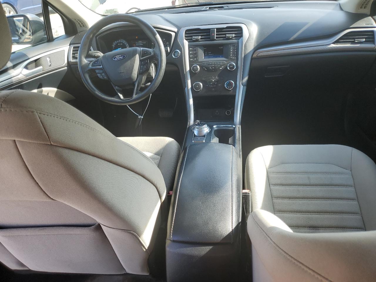 2019 Ford Fusion - Image 8