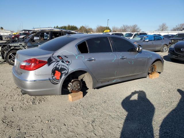  HYUNDAI GENESIS 2013 Сріблястий