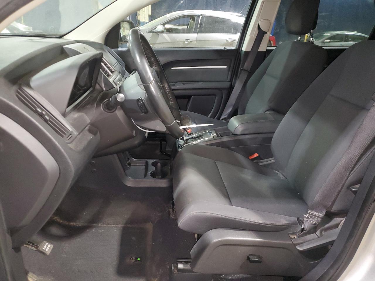 2010 Dodge Journey - Image 7