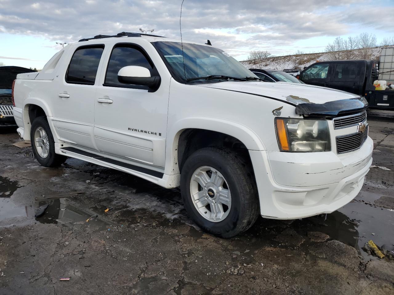 2008 Chevrolet Avalanche - Image 4